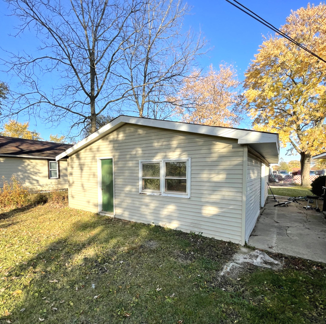 1828-1826 Horeb Avenue