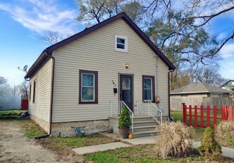 Photo of 727 Elmer Street, Joliet, IL 60433 (MLS # 12728076)