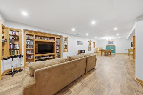 Tiny photo for 10530 Deer Chase Avenue, Orland Park, IL 60467 (MLS # 12585862)