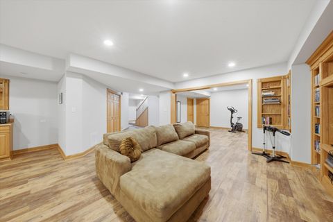 Tiny photo for 10530 Deer Chase Avenue, Orland Park, IL 60467 (MLS # 12585862)