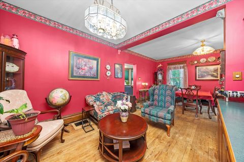 Tiny photo for 606 N Brainard Avenue, La Grange Park, IL 60526 (MLS # 12452212)