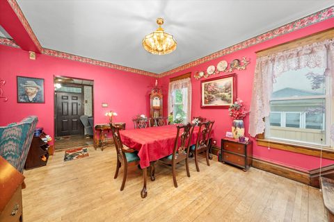 Tiny photo for 606 N Brainard Avenue, La Grange Park, IL 60526 (MLS # 12452212)