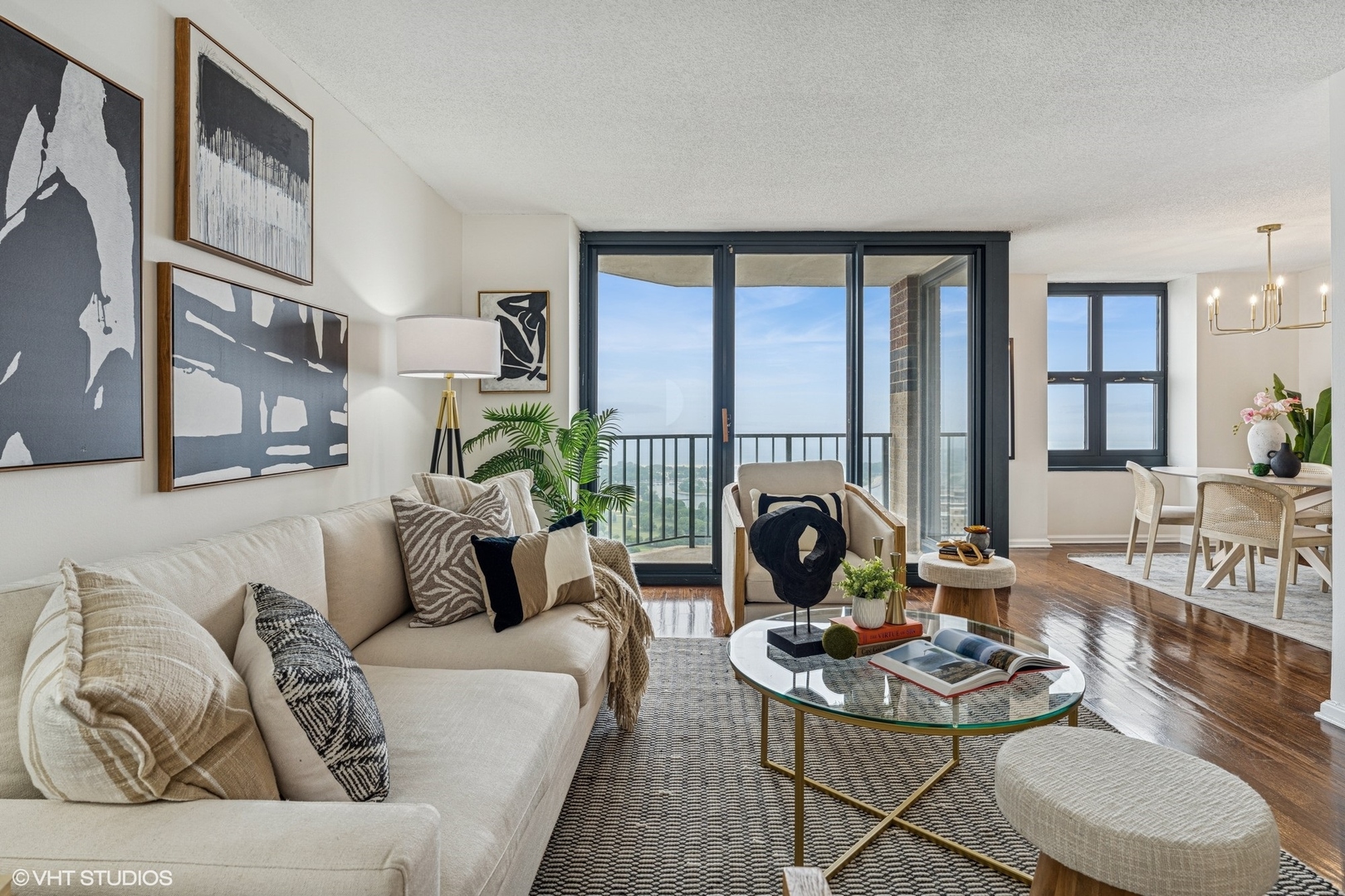 3660 N Lake Shore Drive 4502