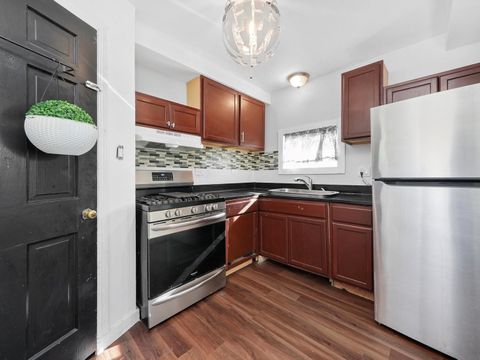 Tiny photo for 327 Geneva Avenue, Bellwood, IL 60104 (MLS # 12458273)