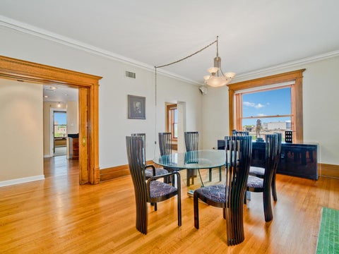 Tiny photo for 559 W Surf Street #500, Chicago, IL 60657 (MLS # 12732337)