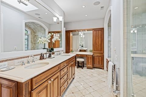 Tiny photo for 1852 W Wellington Avenue, Chicago, IL 60657 (MLS # 12682612)