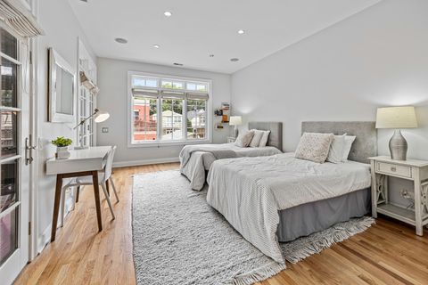 Tiny photo for 1852 W Wellington Avenue, Chicago, IL 60657 (MLS # 12682612)