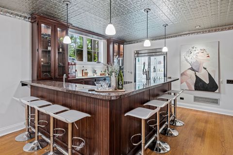 Tiny photo for 1852 W Wellington Avenue, Chicago, IL 60657 (MLS # 12682612)