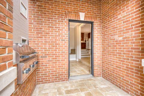 Tiny photo for 1852 W Wellington Avenue, Chicago, IL 60657 (MLS # 12682612)