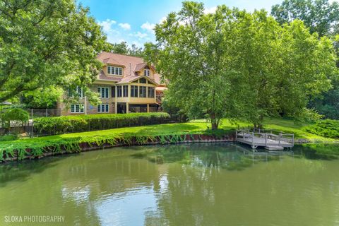 A home in South Barrington