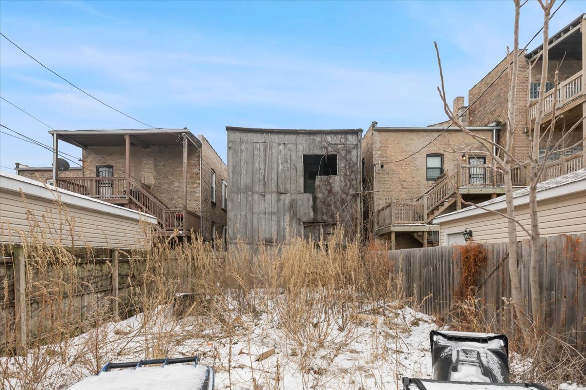 6351 S DREXEL Avenue