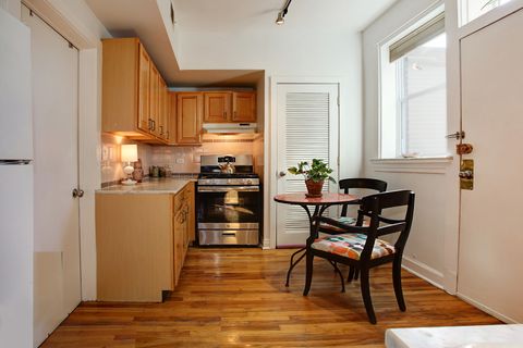 Tiny photo for 4656 N Magnolia Avenue #3, Chicago, IL 60640 (MLS # 12578501)