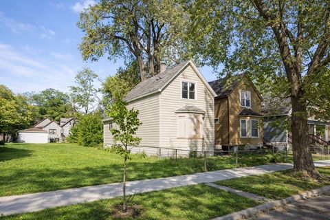 226 W 112th Place Chicago IL 60628