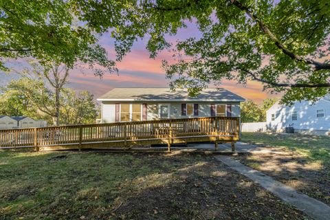 Tiny photo for 25540 S Canal Street, Channahon, IL 60410 (MLS # 12525011)