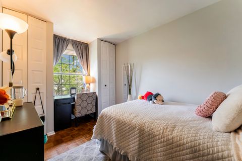 Tiny photo for 32 Wildwood lane G, Bolingbrook, IL 60440 (MLS # 12633967)
