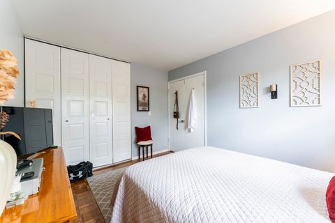 Tiny photo for 32 Wildwood lane G, Bolingbrook, IL 60440 (MLS # 12633967)