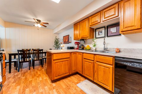Tiny photo for 32 Wildwood lane G, Bolingbrook, IL 60440 (MLS # 12633967)