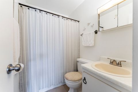 Tiny photo for 32 Wildwood lane G, Bolingbrook, IL 60440 (MLS # 12633967)