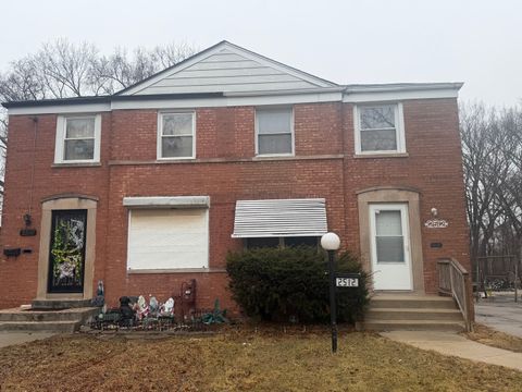 2512 E 95th Place Chicago IL 60617