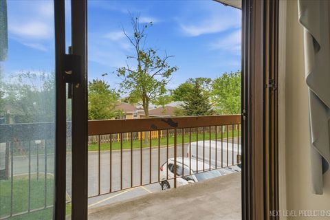 Tiny photo for 7730 Dempster Street #205, Morton Grove, IL 60053 (MLS # 12642814)