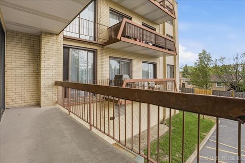 Tiny photo for 7730 Dempster Street #205, Morton Grove, IL 60053 (MLS # 12642814)