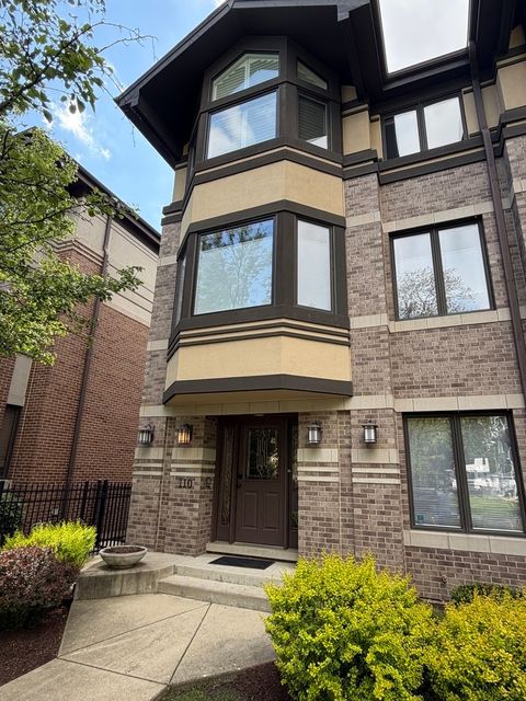 110 N Myrtle Avenue, Elmhurst, IL 60126 - #: 12641221
