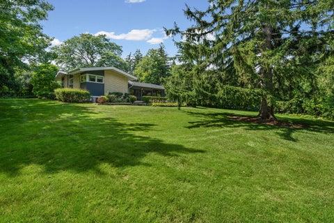 Tiny photo for 415 Clavey Lane, Highland Park, IL 60035 (MLS # 12724795)
