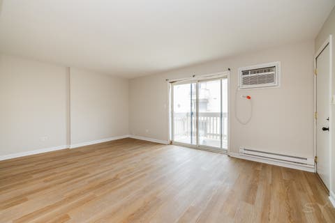 Tiny photo for 454 E SPRUCE Drive #2B, Palatine, IL 60074 (MLS # 12686482)