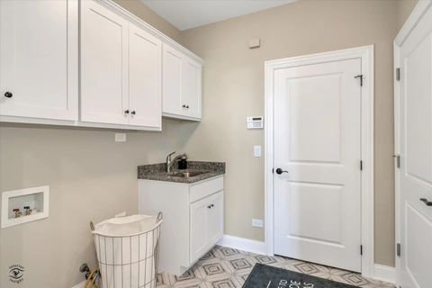 Tiny photo for 19157 BUNCRANA Circle, Tinley Park, IL 60487 (MLS # 12540151)