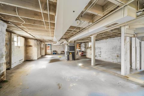 Tiny photo for 12552 Highland Avenue, Blue Island, IL 60406 (MLS # 12490583)