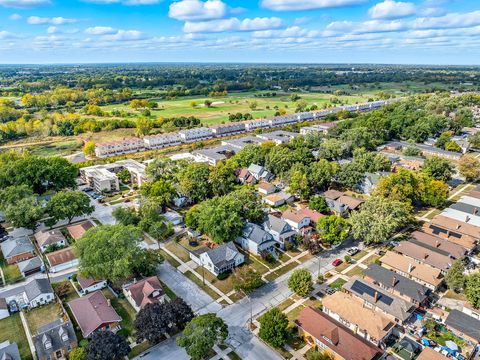 Tiny photo for 12552 Highland Avenue, Blue Island, IL 60406 (MLS # 12490583)