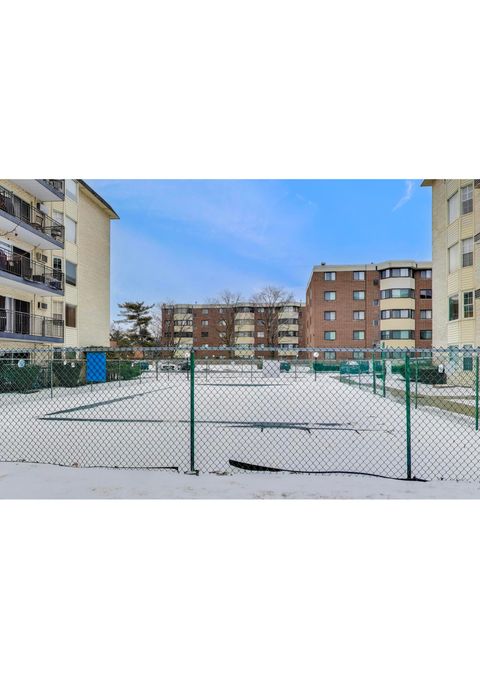 Tiny photo for 5506 Lincoln Avenue #A521, Morton Grove, IL 60053 (MLS # 12632506)