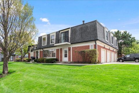 Photo of 1228 INVERRARY Lane #21D, Palatine, IL 60074 (MLS # 12626488)