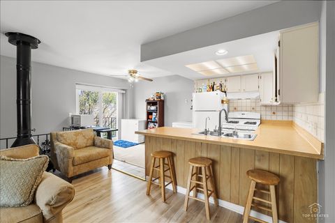 Tiny photo for 1228 INVERRARY Lane #21D, Palatine, IL 60074 (MLS # 12626488)