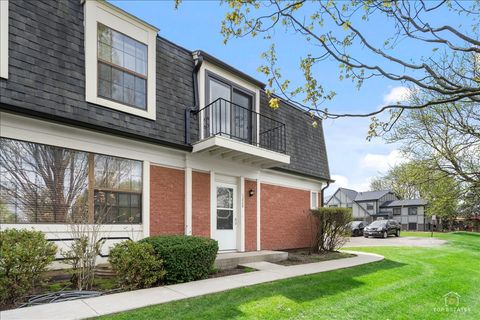 Tiny photo for 1228 INVERRARY Lane #21D, Palatine, IL 60074 (MLS # 12626488)