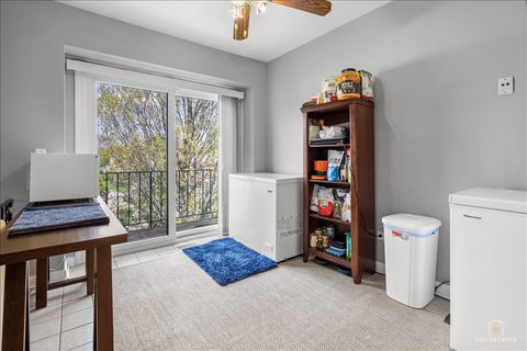 Tiny photo for 1228 INVERRARY Lane #21D, Palatine, IL 60074 (MLS # 12626488)