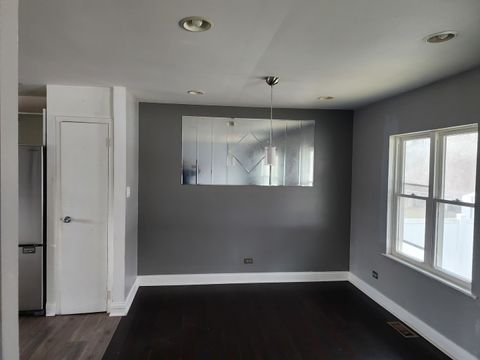 Tiny photo for 18108 Fountainbleau Drive, Hazel Crest, IL 60429 (MLS # 12596434)