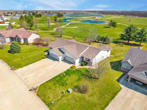 Tiny photo for 109 E Lake Court #A, Atlanta, IL 61723 (MLS # 12606773)
