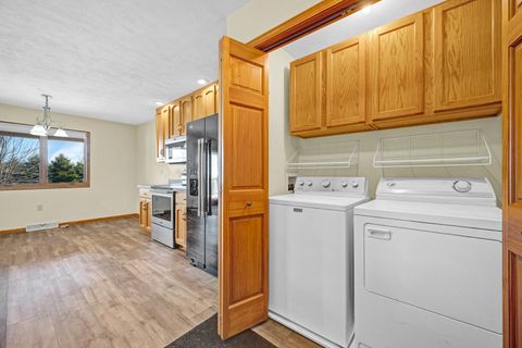 Tiny photo for 109 E Lake Court #A, Atlanta, IL 61723 (MLS # 12606773)