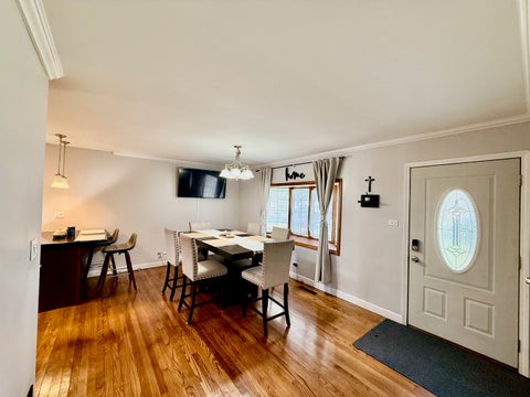 Tiny photo for 11028 Major Avenue, Chicago Ridge, IL 60415 (MLS # 12747930)