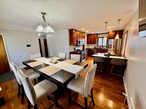 Tiny photo for 11028 Major Avenue, Chicago Ridge, IL 60415 (MLS # 12747930)
