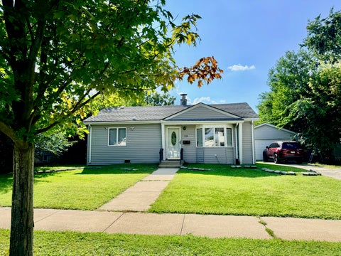 Photo of 11028 Major Avenue, Chicago Ridge, IL 60415 (MLS # 12747930)