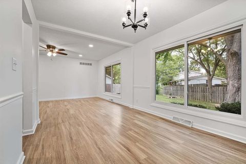 Tiny photo for 319 Hillside Lane, Bloomington, IL 61701 (MLS # 12505465)