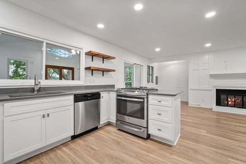 Tiny photo for 319 Hillside Lane, Bloomington, IL 61701 (MLS # 12505465)