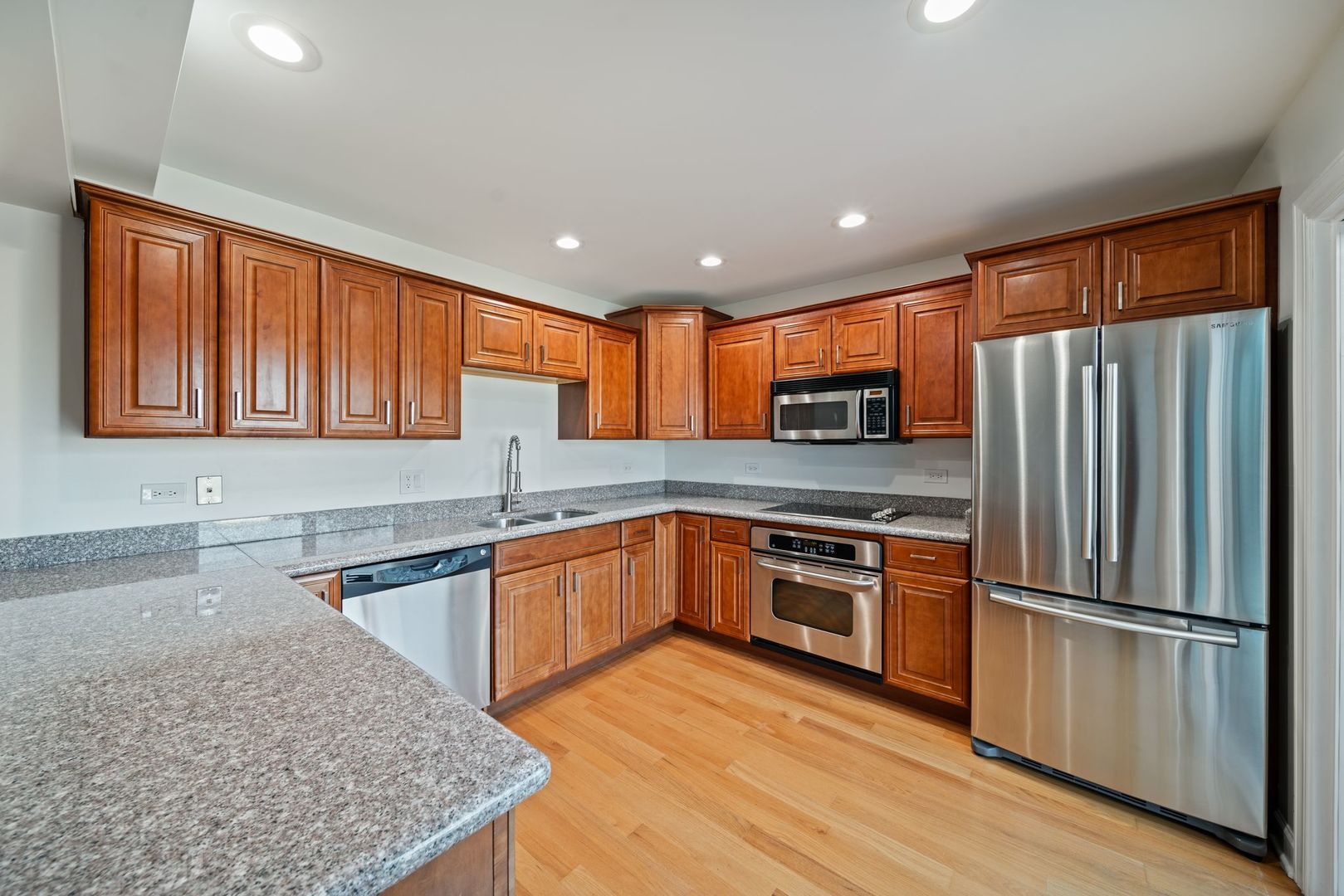 613 DUNHAM Road 613