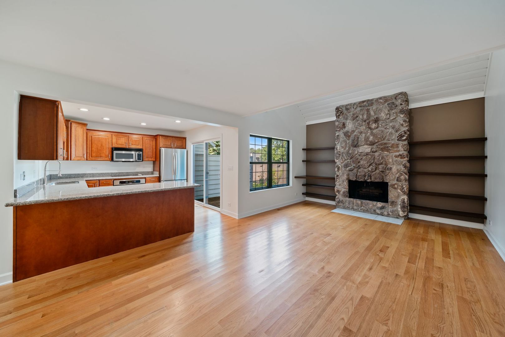 613 DUNHAM Road 613
