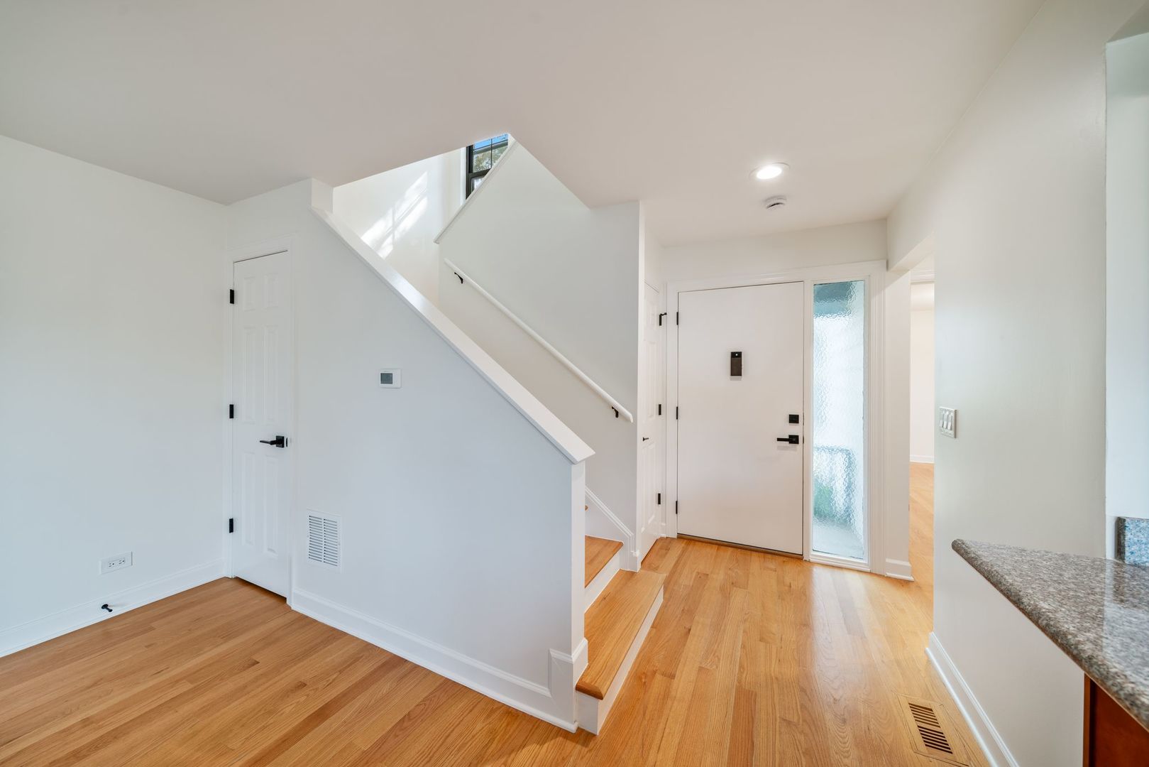 613 DUNHAM Road 613