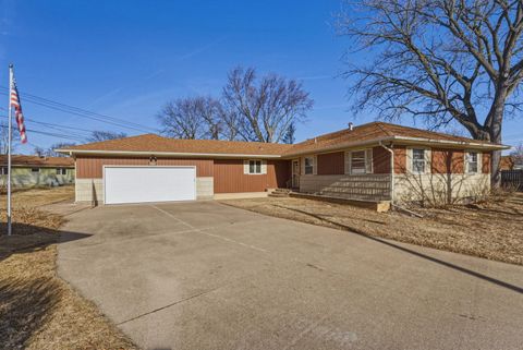 Tiny photo for 221 Hilltop Court, Milan, IL 61264 (MLS # 12578093)