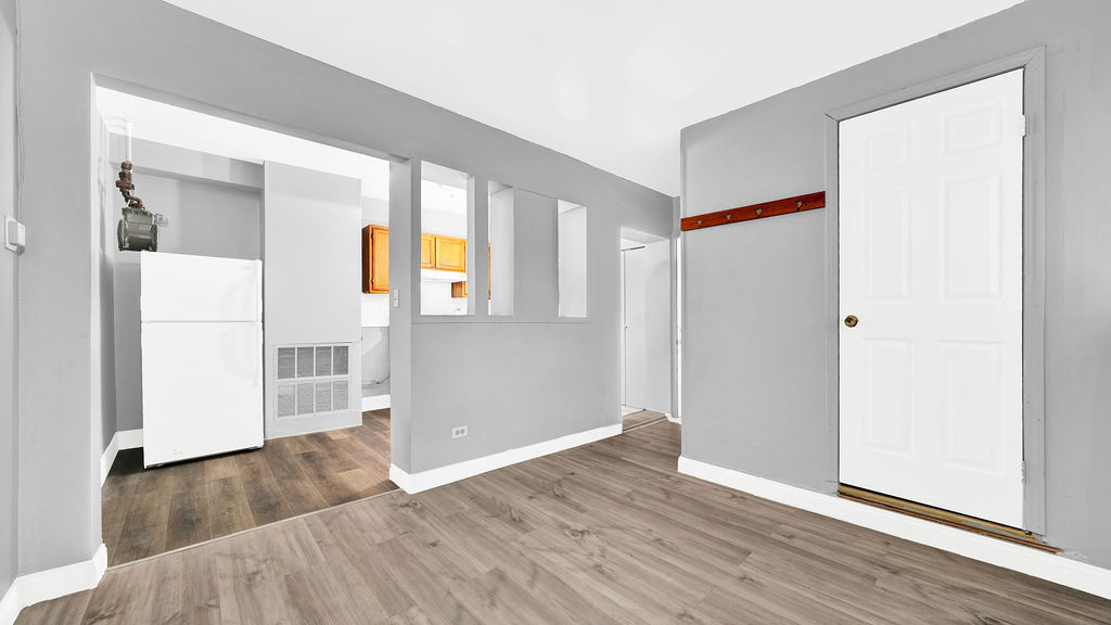 1831 W 21st Place 1R