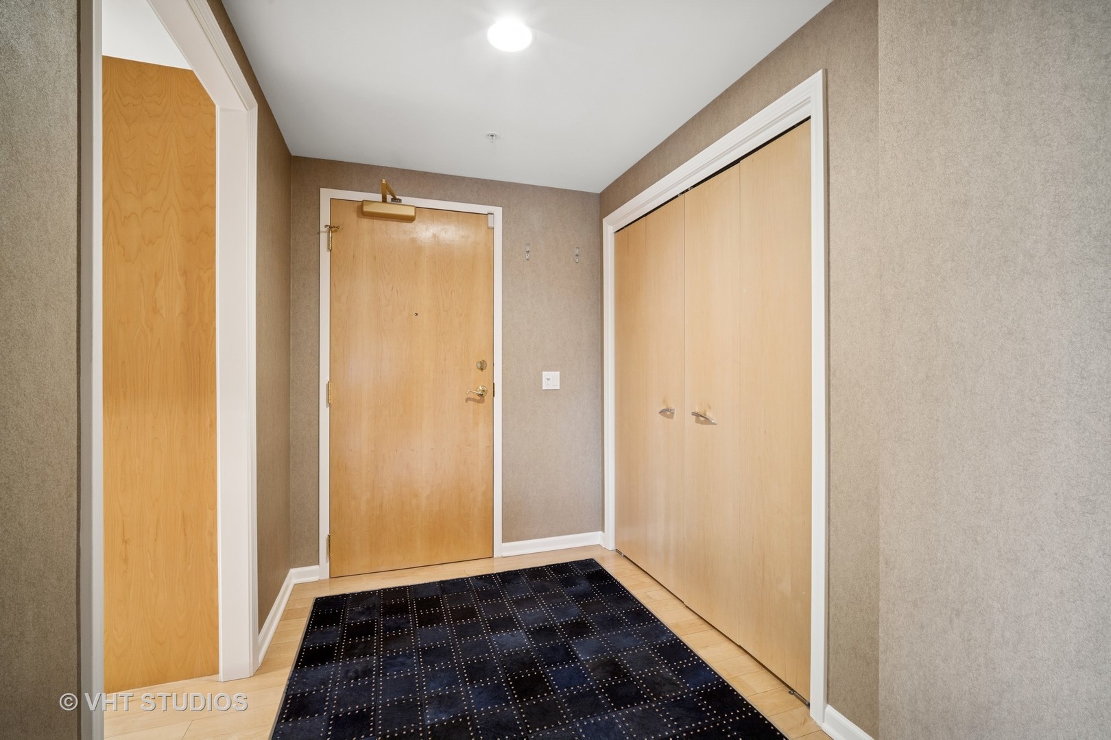 1688 Green Bay Road 303